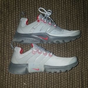 Boys Nike Running Shoes